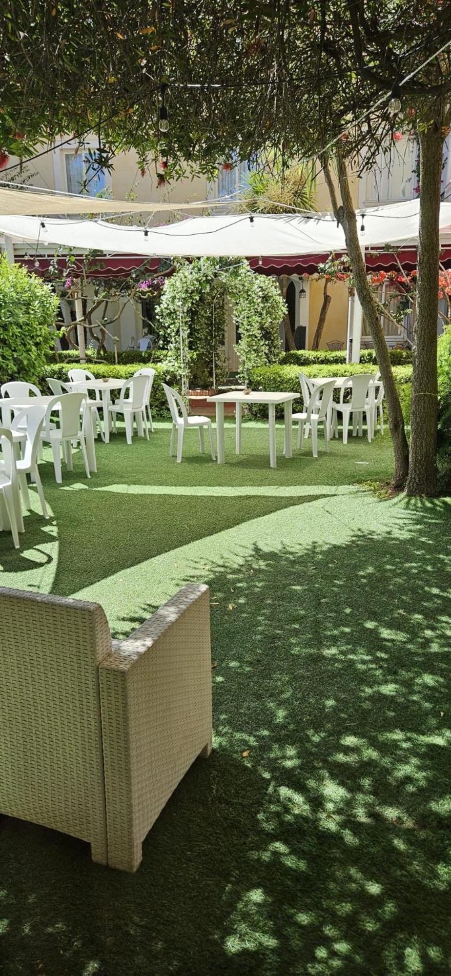 Hotel Mediterraneo Куалиано Екстериор снимка