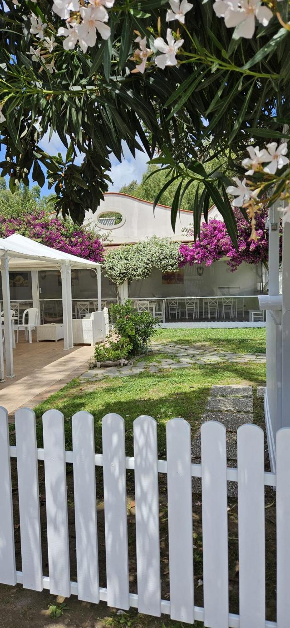 Hotel Mediterraneo Куалиано Екстериор снимка
